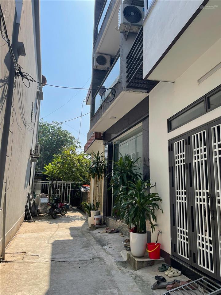 Nhà riêng ô tô đỗ cách nhà 30m, ngõ 79, ngách 57/4 đường do hạ, xã tiền phong, hà nội
