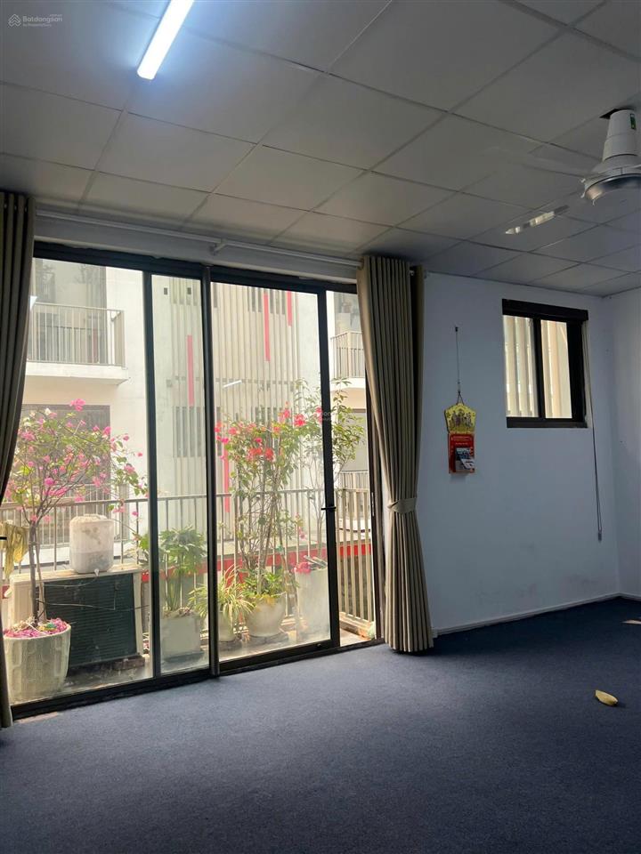 Cho thuê văn phòng tại khai sơn city, 8 triệu, 100m2, view đẹp