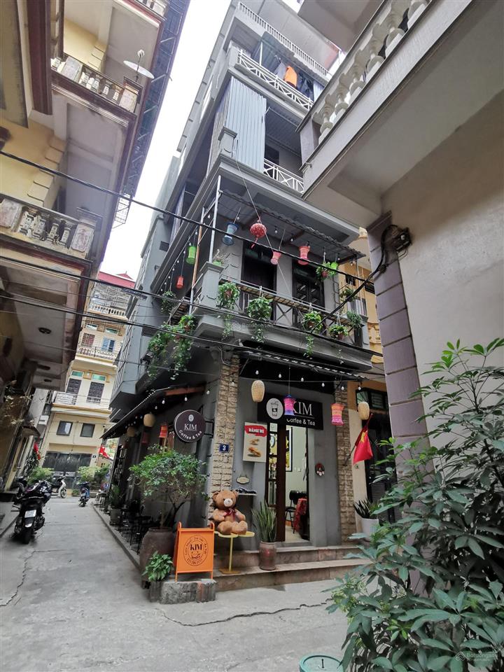 Bán đất tặng nhà 3 tầng tt đh công nghiệp hn, 44m, 3t, nhỉnh 10 tỷ, lô góc 3 mặt thoáng, ở sướng.