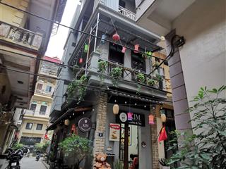 Bán đất tặng nhà 3 tầng tt đh công nghiệp hn, 44m, 3t, nhỉnh 10 tỷ, lô góc 3 mặt thoáng, ở sướng.