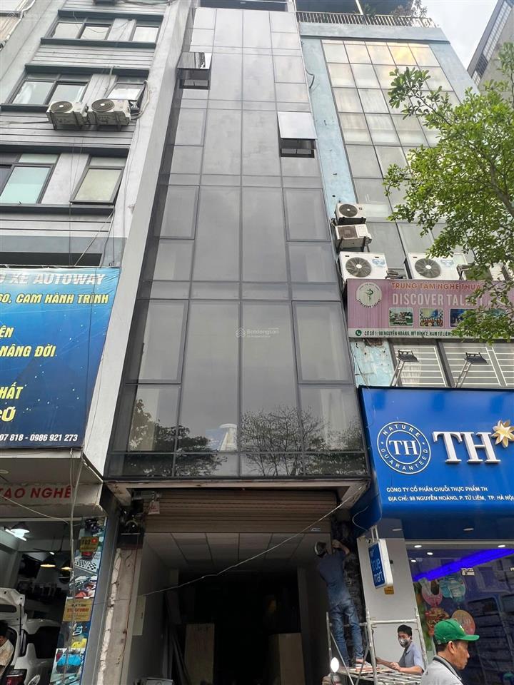 Cho thuê nhà mặt phố tại nguyễn hoàng 65m2 8 tầng thang máy nhà mới xây giá 70tr