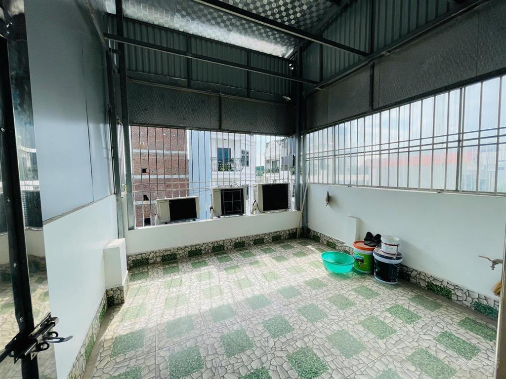 Cho thuê nhà xuân phương 50m2 5,5 tầng thang máy giá 17tr