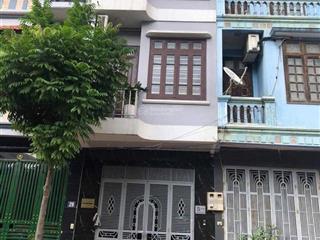 Cho thuê nhà ngõ 67 phùng khoang 50m2 5 tầng 7 phòng ngủ giá