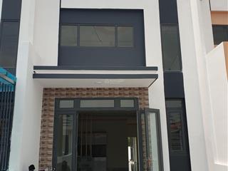 Bán nhà riêng tạ phường tân định.đường đh 616,dt 202m2, 3pn + 2wc,có thể vào ở ngay,nhà mới 100%