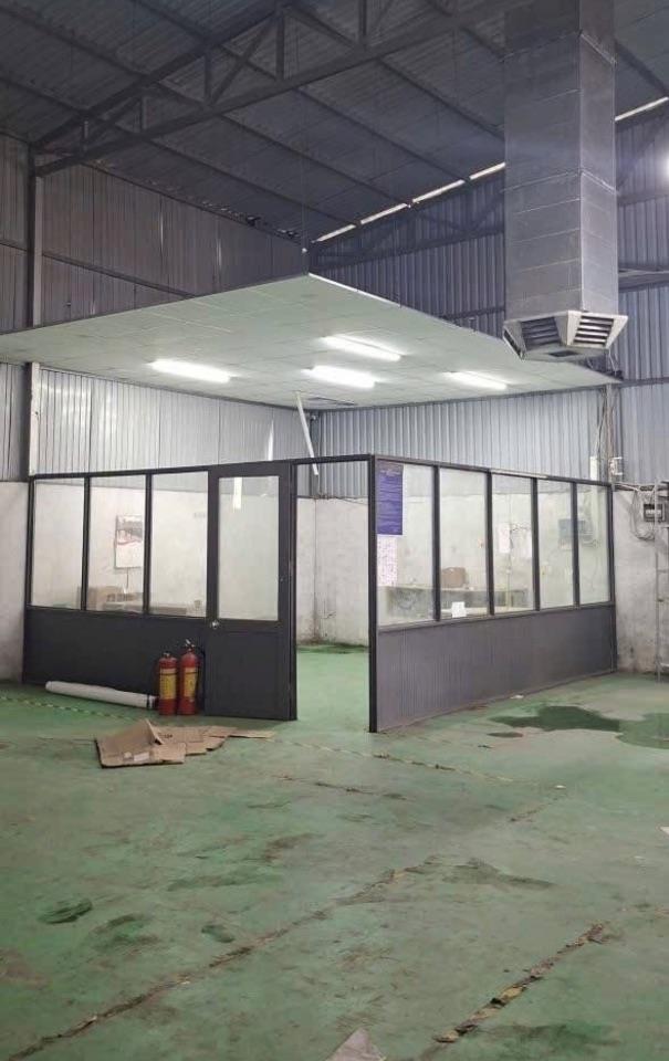 Cho thuê kho xưởng 1500m2 gần Ql1A Thới An Quận 12