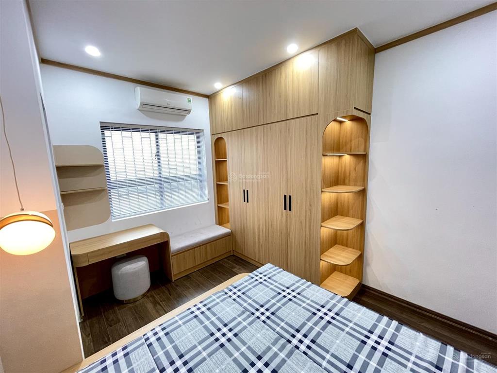 Bán căn chung cư ct12a lô góc siêu thoáng, view đẹp, full nội thất mới tinh