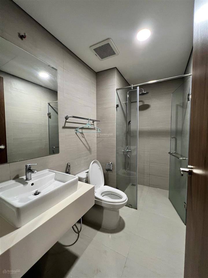 Cho thuê 2pn 2wc full nội thất tại akari city