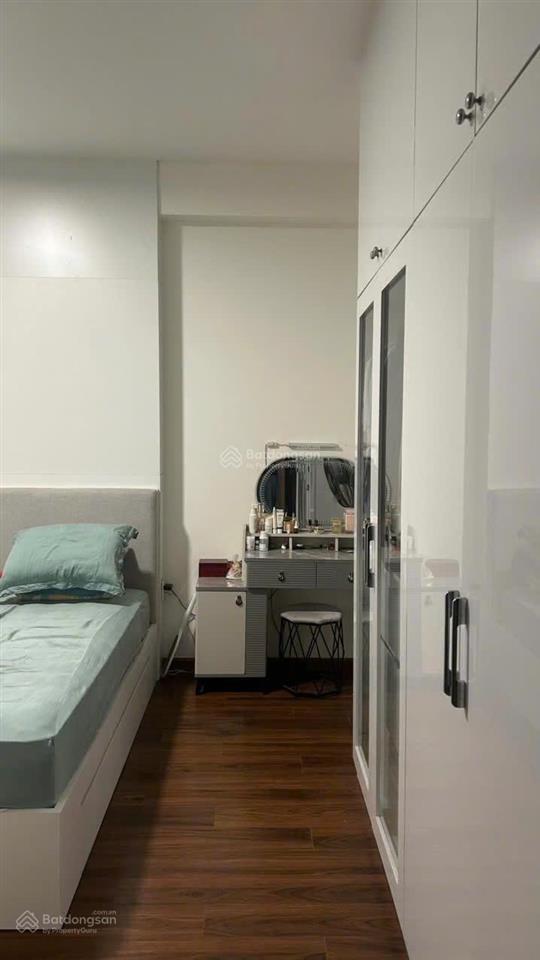 Cho thuê 3pn 2wc full nội thất hiện đại  chỉ cần xách vali vào ở tại akari city