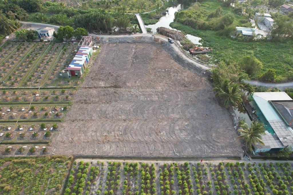 Đất vườn view khá đẹp giá rẻ đầu tư tốt đường đi thuận tiện cách tp hcm chỉ 40km
