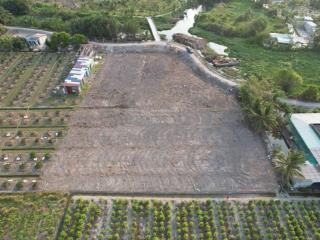 Đất vườn view khá đẹp giá rẻ đầu tư tốt đường đi thuận tiện cách tp hcm chỉ 40km