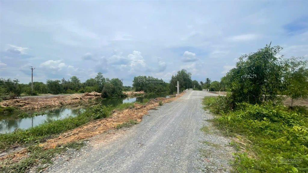 Bán đất tại kênh 3, tân thành, thủ thừa, 450 triệu, 1000 m2