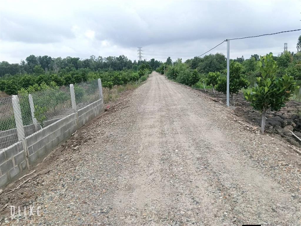 Đất rộng thổ cư và vườn 180m2 thổ 820m2 vườn, giá chỉ 1,6 tỷ làm nhà vườn mini quá đẹp