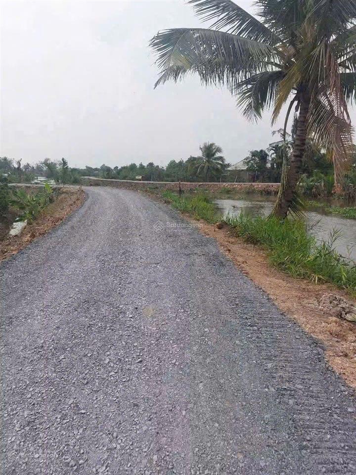 1200m2 có 150m2 thổ giá chỉ 1ty500 đất giáp đường lớn gần đường nhựa thuận tiện giá rẻ
