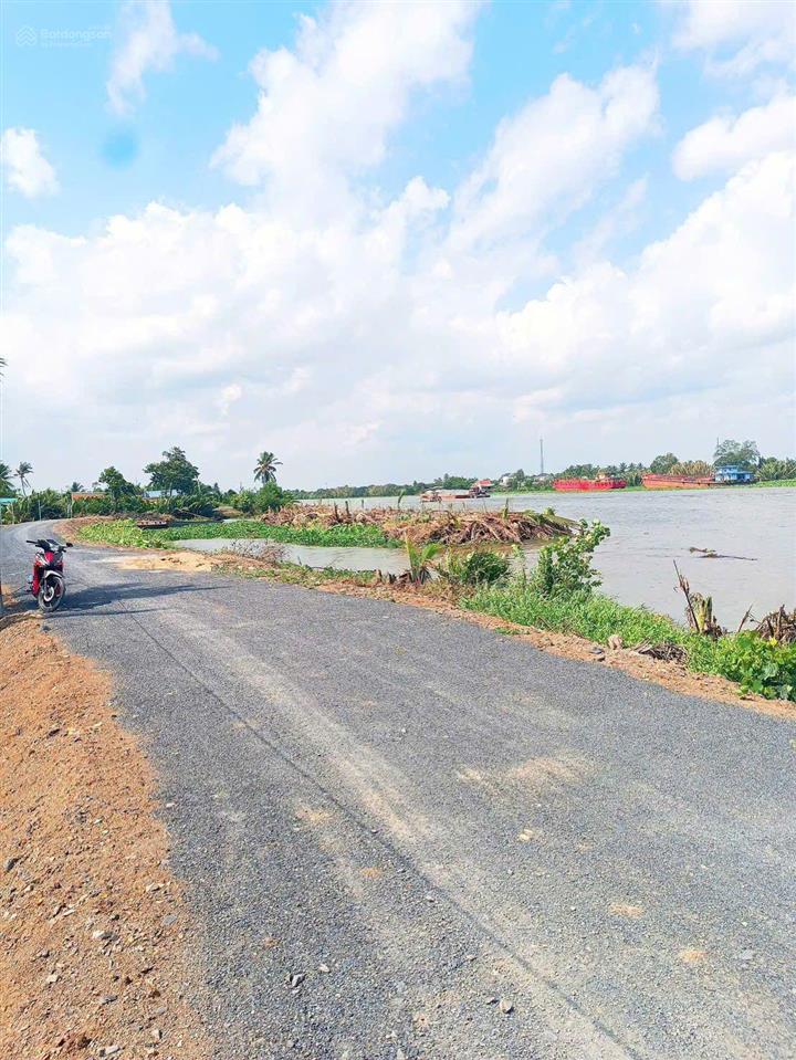 3194m2 đất vườn được lên thổ giá chỉ 1,7 tỷ chủ ngộp cần bán gấp bình đức bến lức