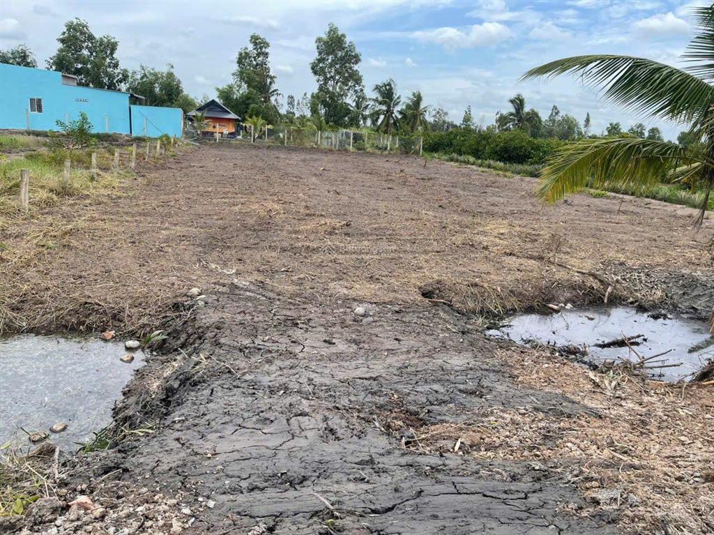 500m2 có sẵn 125m2 thổ cư làm nhà vườn đầu tư lâu dài đều được, giá chỉ 950tr