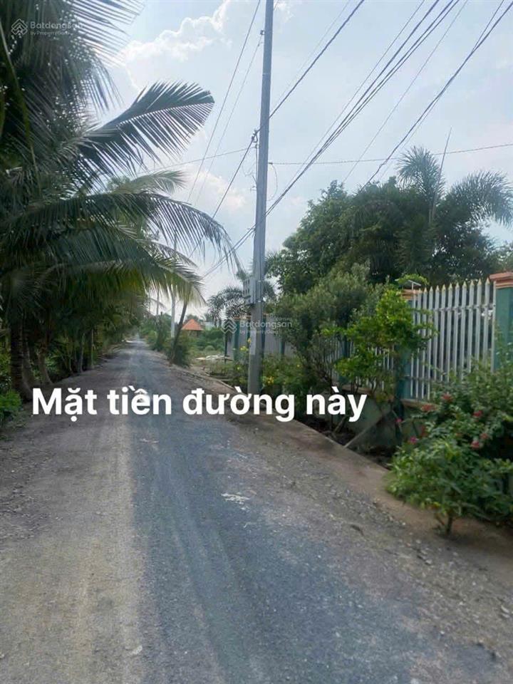 Đất vườn mặt tiền khu dân cư đông, nhiều tiện ích xung quanh, thuận tiện nhà vườn giá 1tỷ400
