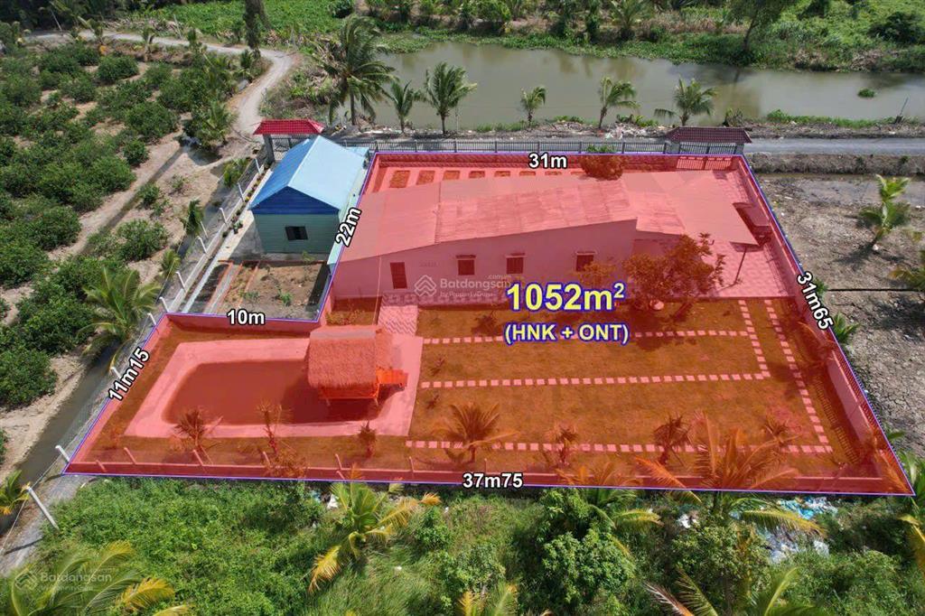 Cần bán nhà vườn mặt tiền sông vàm cỏ đông 1052m2 có 117m2 thổ cư nhà vườn ao cá vườn cây sẵn 2ty9