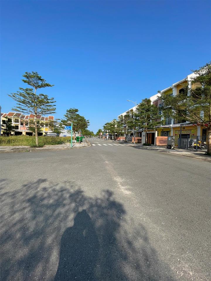 Bán shophouse ở nam hội an city, 4,2 tỷ, 100m2, hàng hiếm tại giá siêu hời