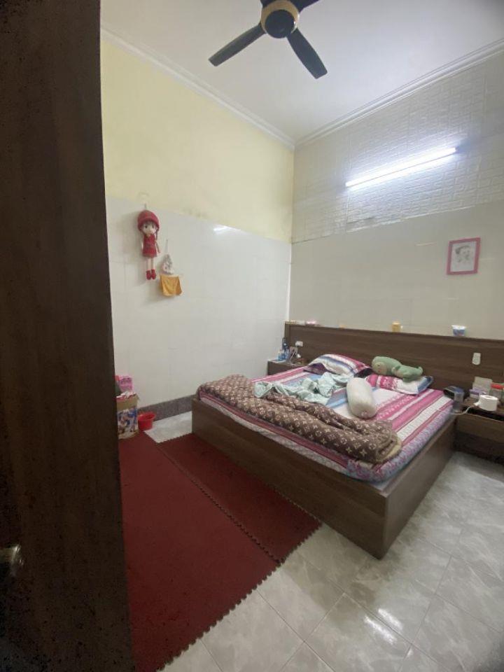 BÁN GẤP nhà Trần Quý Kiên - kinh dianh 33 m 6 tầng 18 tỷ