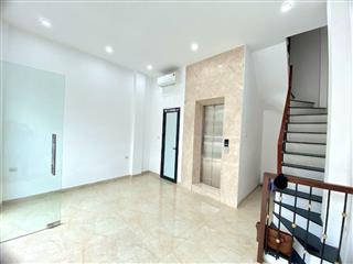 Hiêm - Khúc Thừa Dụ 39 mét 7 tầng thang máy 15,8 tỷ