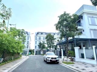 Giảm 5 tỷ giá bán đất sẵn biệt thự tq5 eurowindowns  5 tầng view công viên dt 200m2 mt 11m