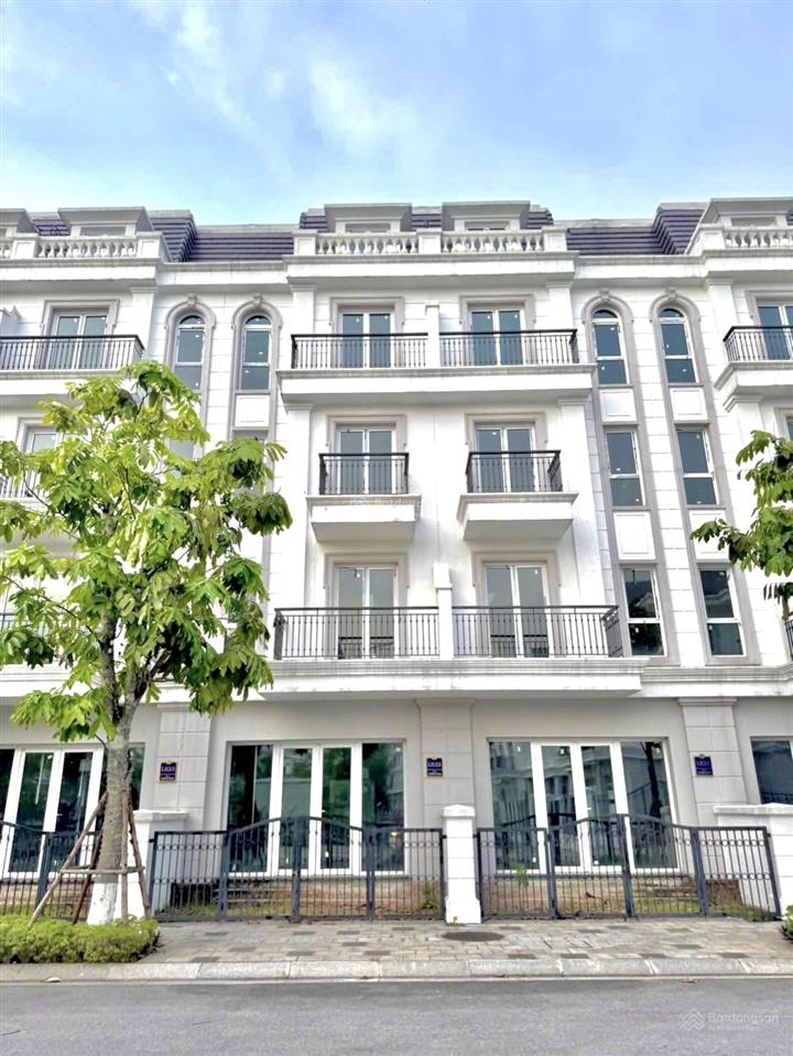 Giảm 5 tỷ giá bán đất sẵn biệt thự tq5 eurowindowns  5 tầng view công viên dt 200m2 mt 11m