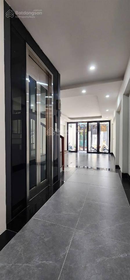 Nhà bồ đề 72m2  mặt ngõ ô tô tránh, 5t thang máy, gara, gần cầu trần hưng đạo