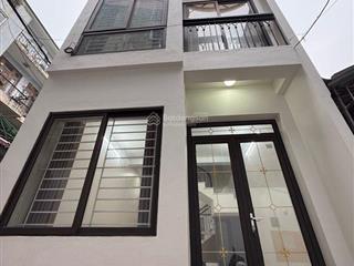 Bán nhà đức giang 45m2 lô góc  sát bình minh garden  dân xây mới đẹp  nhỉnh 8 tỷ