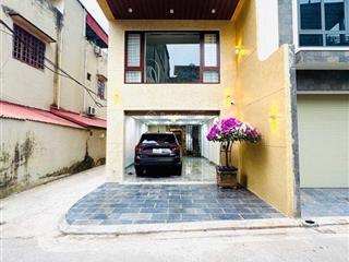 Nhà lô góc 80m2  mt 5m  7 tầng thang máy  gara 2 ô tô  ngõ to kinh doanh  gần eaon long biên