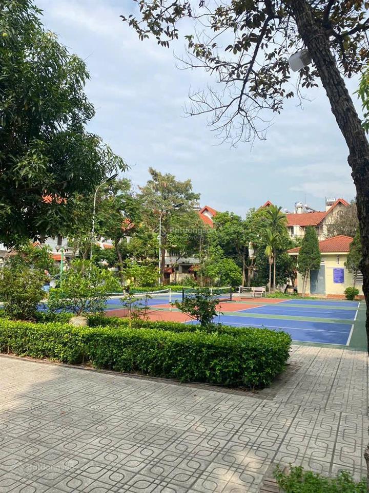 Hàng hiếm  biệt thự 200m2 việt hưng  3 mặt vườn hoa  mt 11m  giá dưới mặt bằng