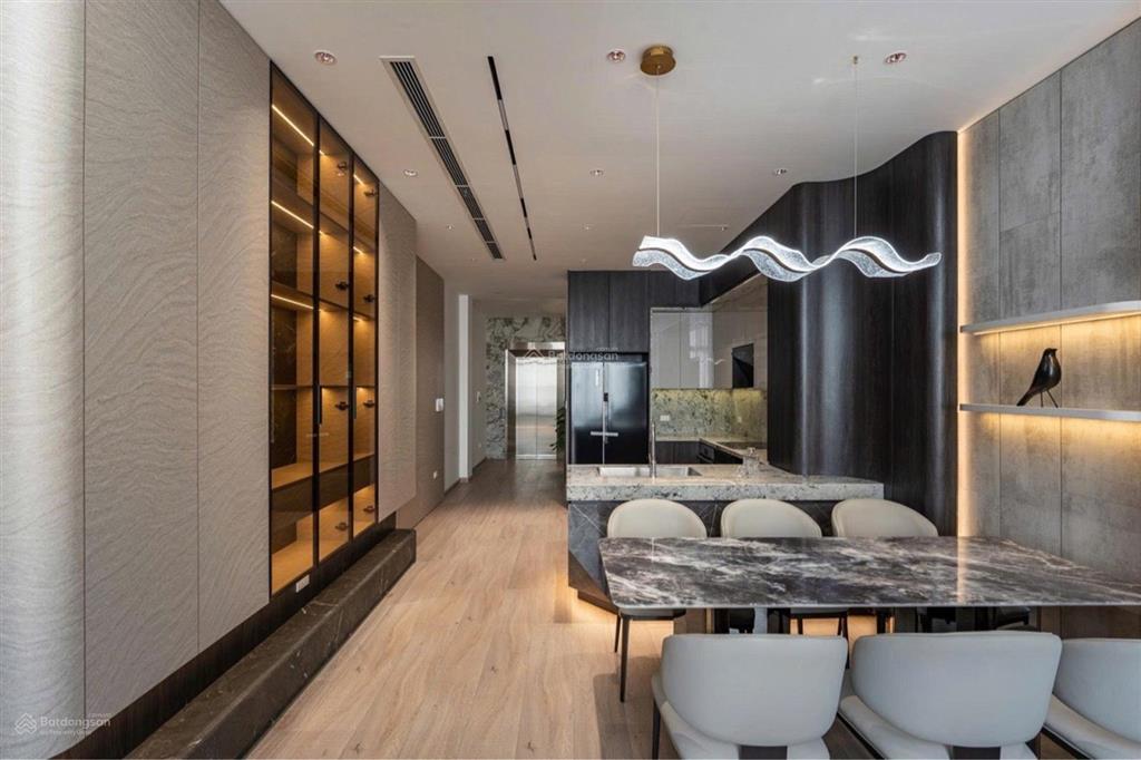 Tái định cư long biên 78m2 7 tầng thang máy ô tô tránh hơn 27 tỷ  giá ngang lô đất cạnh bên