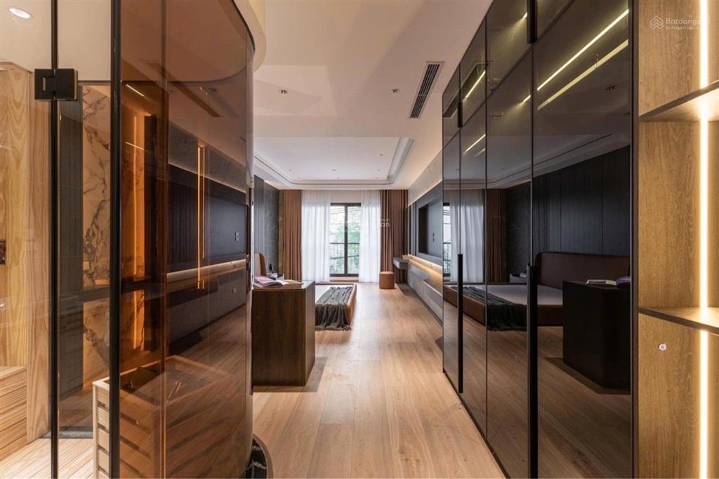 Tái định cư long biên 78m2 7 tầng thang máy ô tô tránh hơn 27 tỷ  giá ngang lô đất cạnh bên