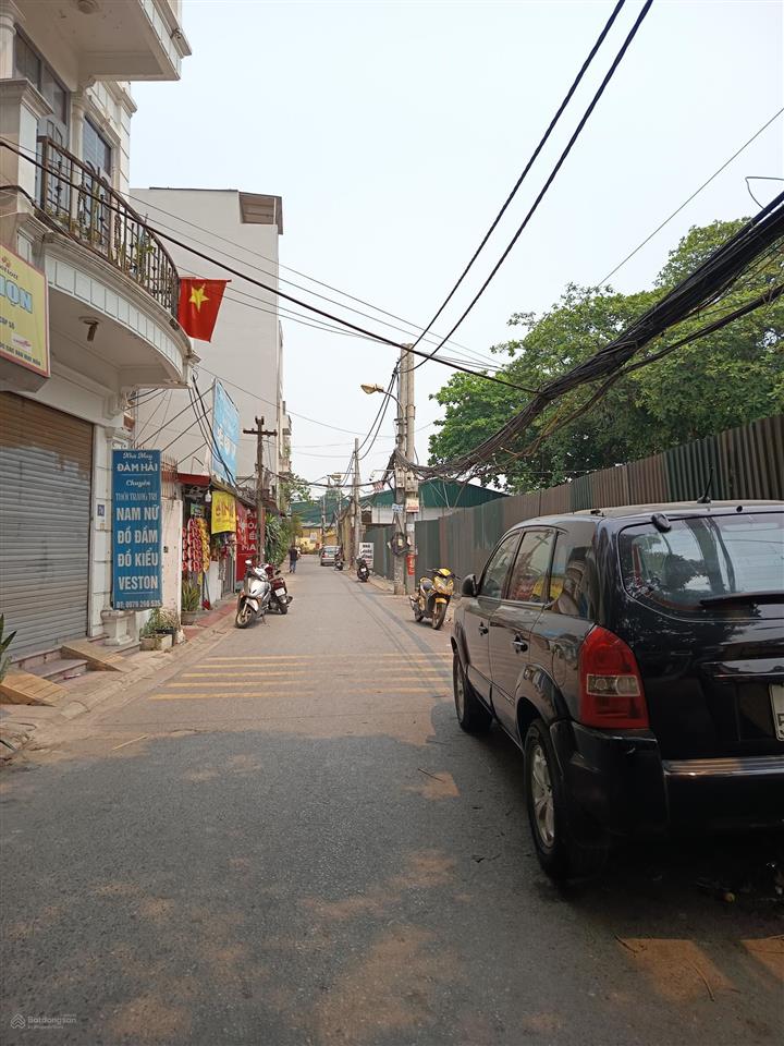 Giảm thẳng 500tr  còn 15,2 tỷ  100m2 đất quân đội ngọc thụy  ô tô vào  sổ cực đẹp