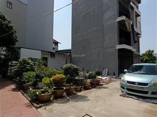 Cực hiếm  giá siêu linh động  50m2 đất ngọc thụy mặt tiền 5m  lô góc  ô tô vào  tầm 10 tỷ