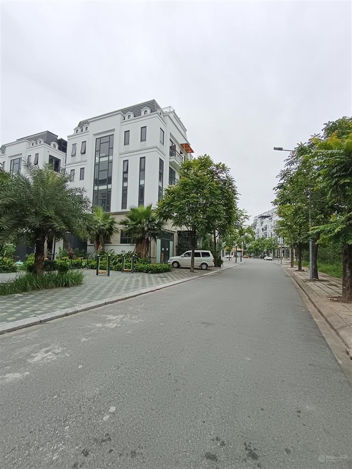 Bán biệt thự diamond point phúc đồng 145m2, lô góc công viên, rẻ hơn thị trường 11 tỷ