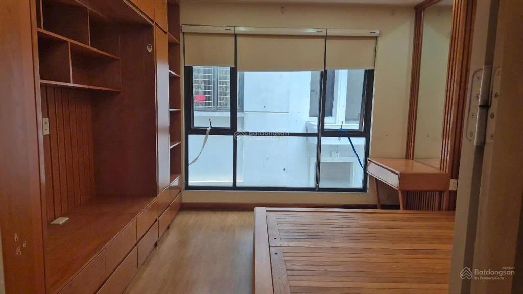 Hiếm  cho thuê nhà nguyễn văn cừ  48m2 x 4 tầng  4pn  ô tô đỗ cửa ngày đêm.
