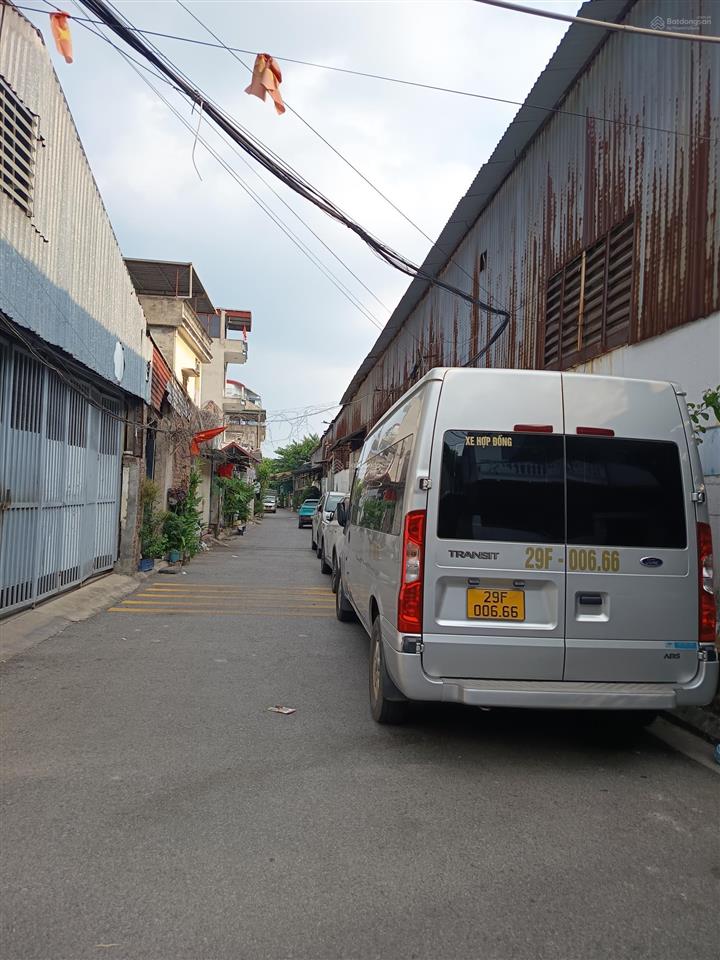 Hàng cực hiếm  bán 230m2 đất việt hưng  mặt tiền 9.4m  ngõ thông ô tô tránh  đón quy hoạch