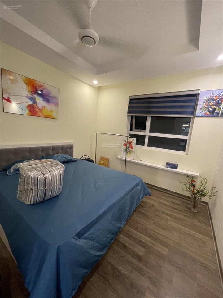Hot...... chỉ 9,5 tỷ thôi ạ !!! em có căn hộ 3pn 90m2 chung cư kđt mới nghĩa đô cần bán gấp