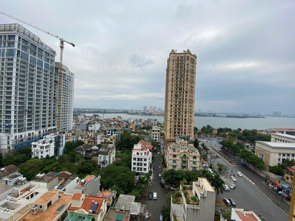 Nhà em có căn hộ 1PN khách vừa trả phòng cần cho thuê ngay tại edorado tây hồ - Giá chỉ 11tr thôi ạ