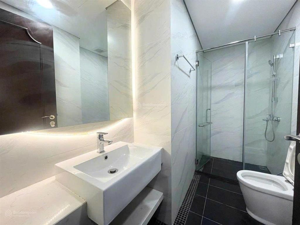 Chỉ 6,65 tỷ bác em đang cần chuyển nhượng lại căn góc 2pn tầng 16, 60m2 chung cư kđt mới nghĩa đô