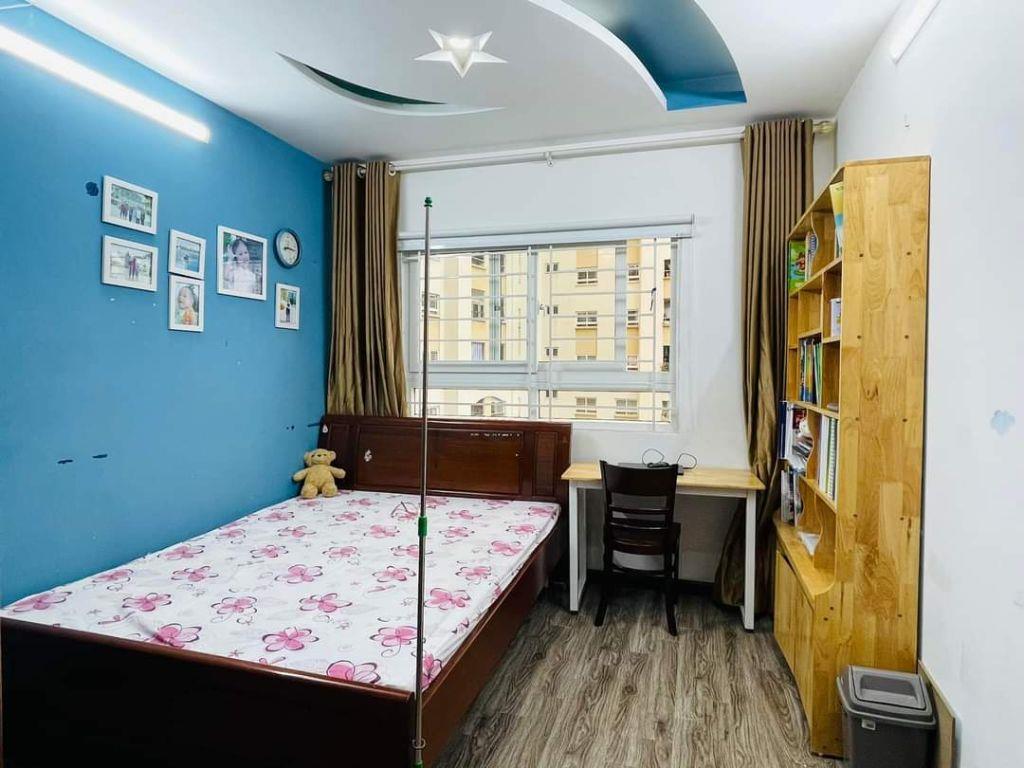 Bác gái em cần chuyển nhượng lại căn hộ 2PN 80m2 chung cư KĐT Nam Cường chỉ 7,1 tỷ, tầng 12 đẹp