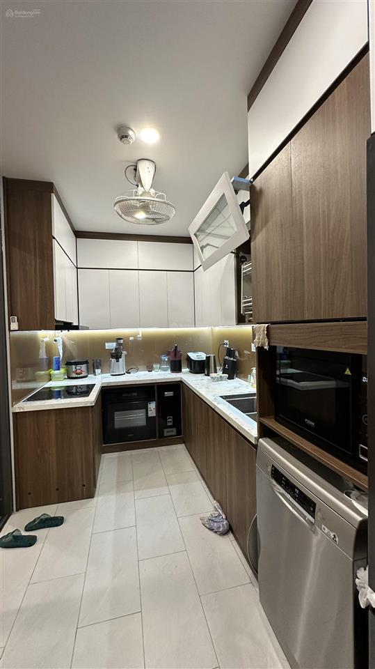 Chính chủ cần cho thuê căn hộ 3pn 110m2 chung cư kđt nam cường giá 16tr full nội thất