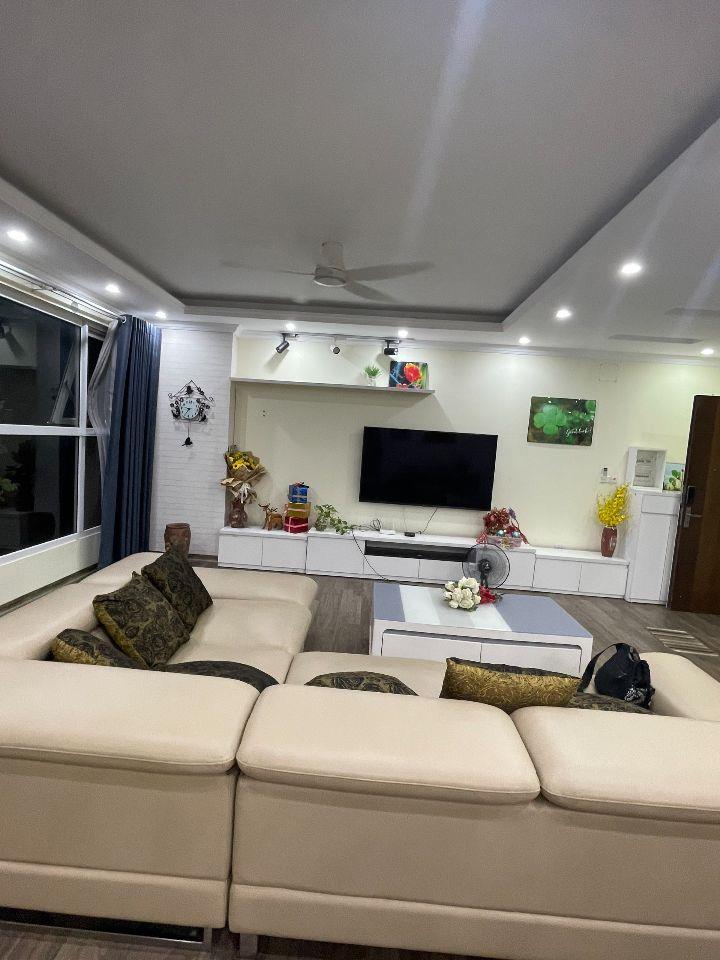 Chính chủ cho thuê nhà 3PN chung cư MHDI 60 Hoàng Quôc Việt - Full Nội Thất giá 15tr