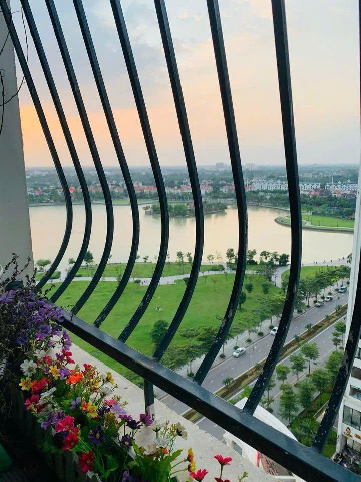 Chỉ 8 tỷ thôi ạ !! em có căn hộ 3PN 88m2 tại chung cư A6 An Bình City cần bán ngay, Full Nội Thất