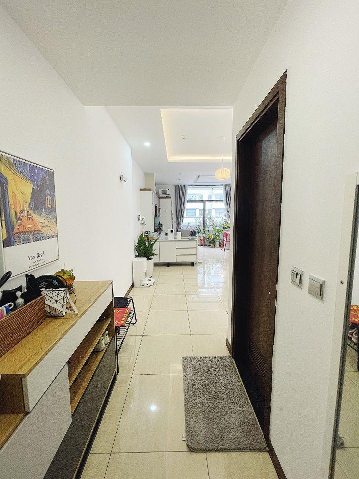 chính chủ em cho thuê căn hộ 2PN view hồ tây Tràng An Complex giá chỉ 15tr