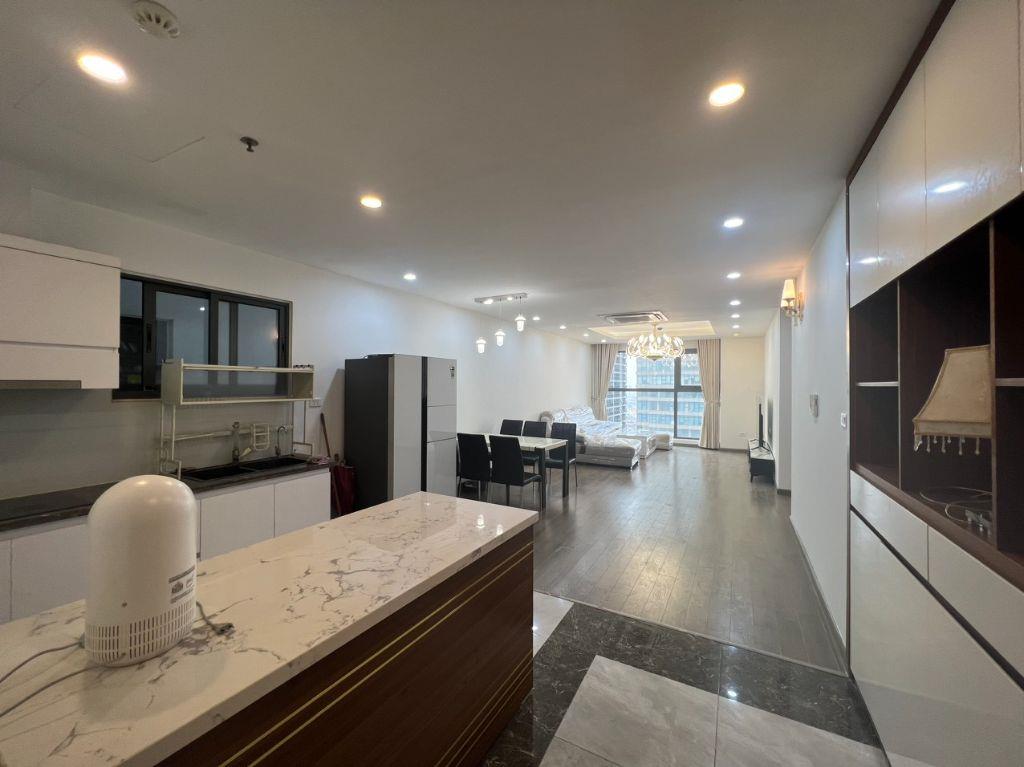 Chính chủ.. chỉ 12,9 tỷ ! nhà em cần bán căn 4PN 163m2 tầng 16 chung cư goldmark city ạ