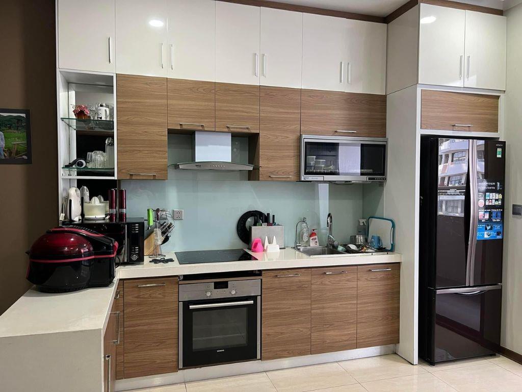 HoT…. chỉ 9,5 tỷ thôi ạ ! Sở hữu ngay căn hộ 3PN đẹp Full đồ tại chung cư Tràng An Complex 