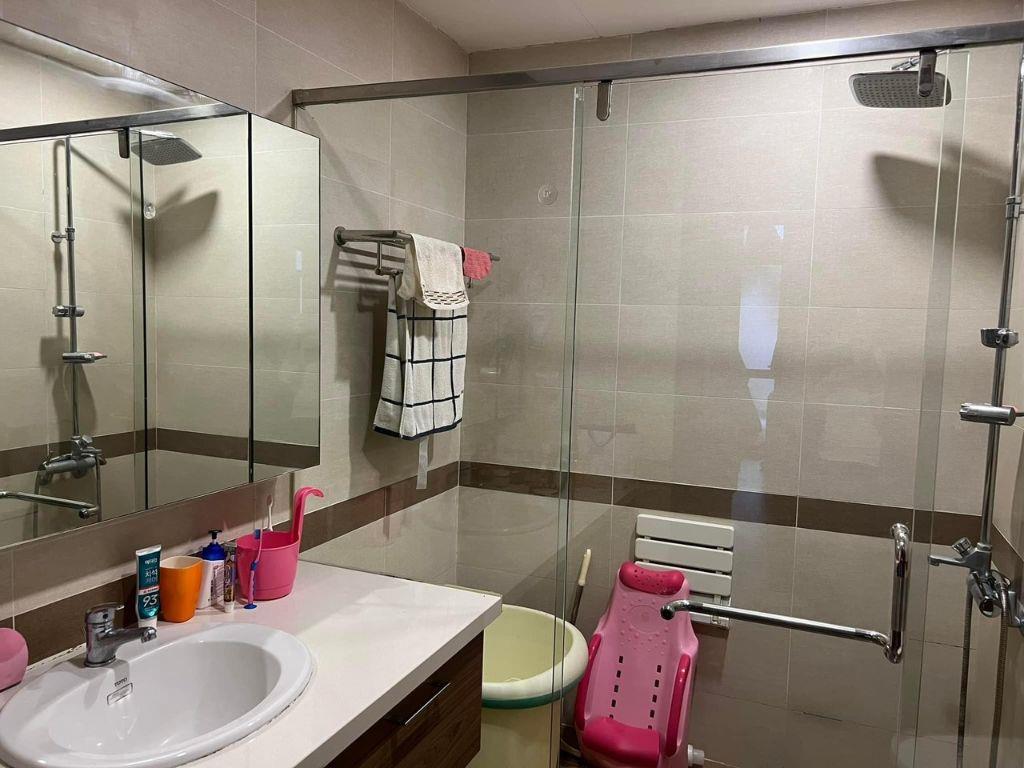 HoT…. chỉ 9,5 tỷ thôi ạ ! Sở hữu ngay căn hộ 3PN đẹp Full đồ tại chung cư Tràng An Complex 