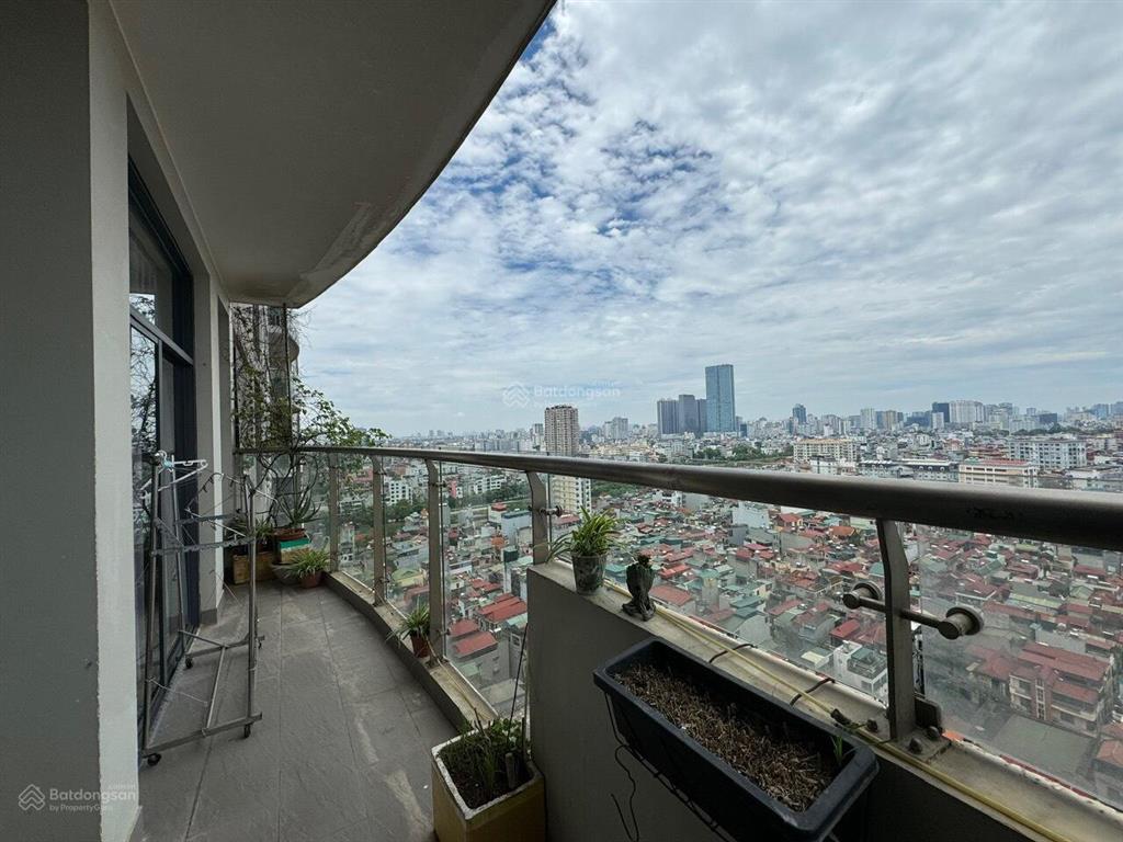 Hot. chỉ 9,5 tỷ thôi ạ! sở hữu ngay căn hộ 3pn đẹp full đồ tại chung cư tràng an complex