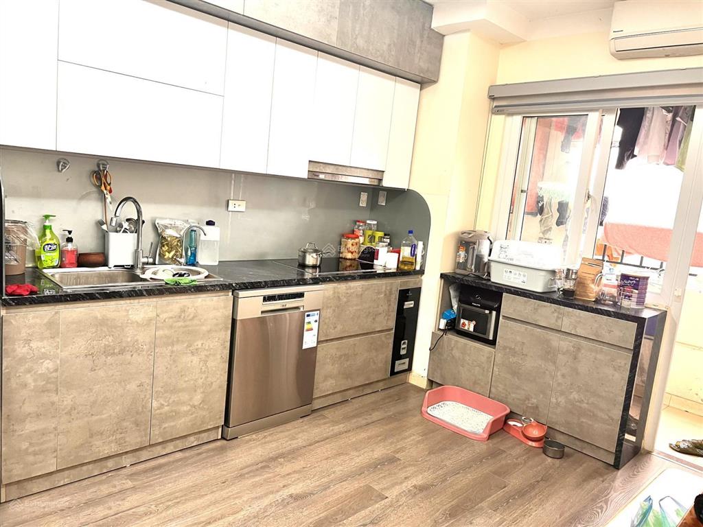 Chỉ 12tr! chính chủ cho thuê căn 2pn 75m2 tầng 16 chung cư kđt nam cường full nội thất